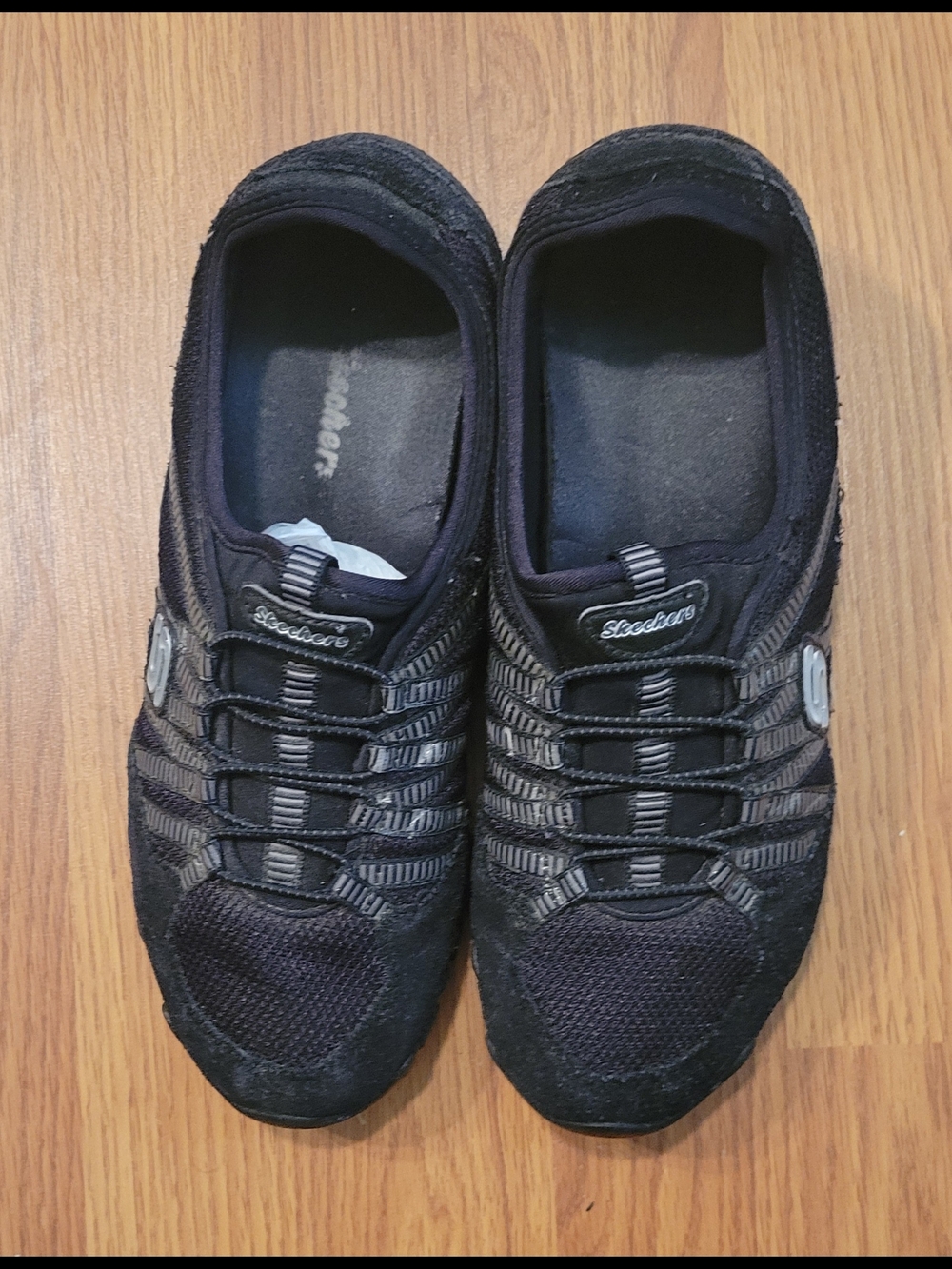 Skechers Breathe Easy Black Slip-On Sneakers Women's Size 7 1/2